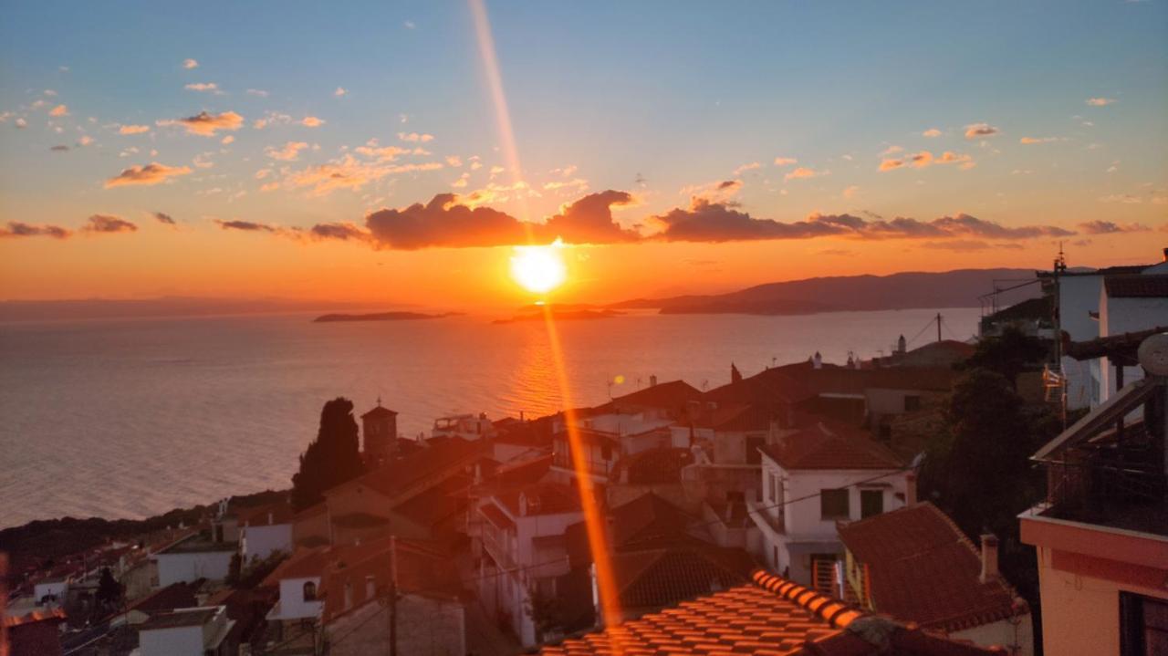 Oneiro Cottage Skopelos Exterior foto